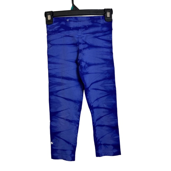 Blue Athletic Capri Leggings Size Small - Picture 1 of 3